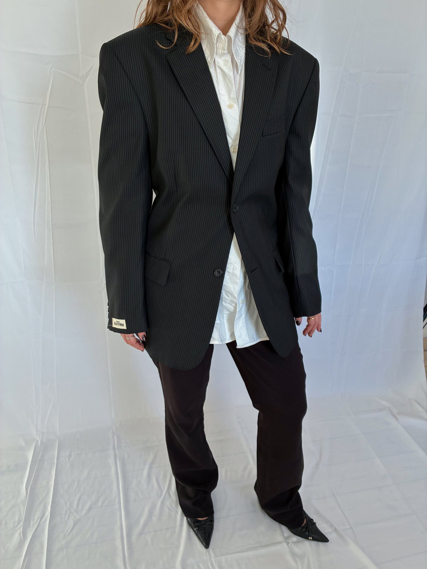 BEAU BLACK PINSTRIPE